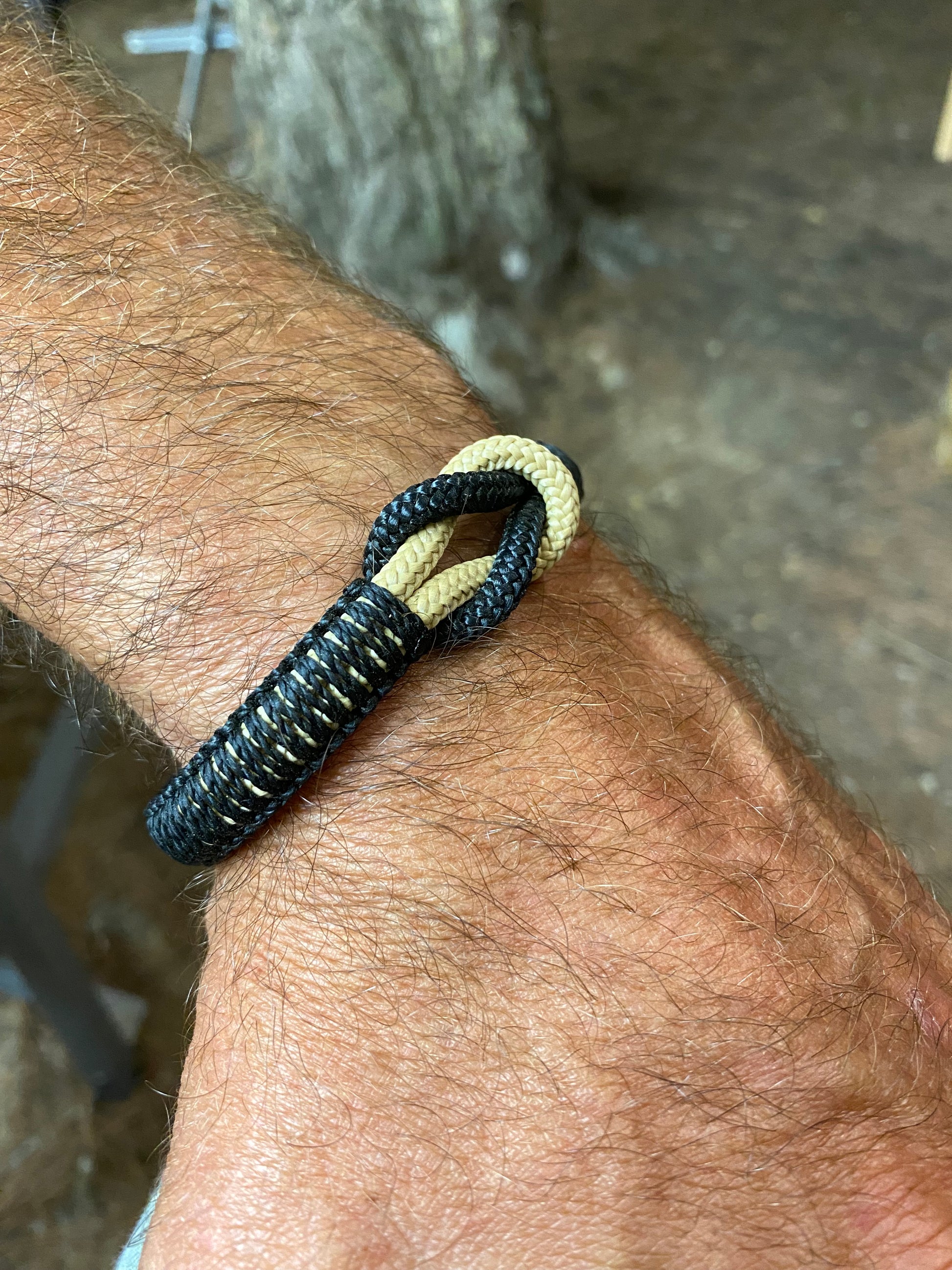 PULSERA TOSSA